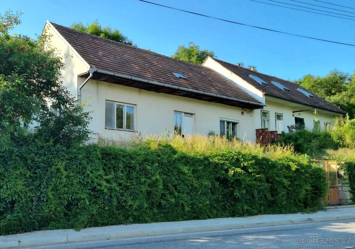 Rodinné domy, Budeč, 378 92