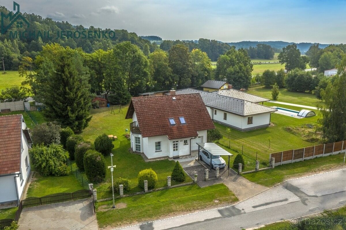 Rodinné domy, Mladé Buky, 542 23