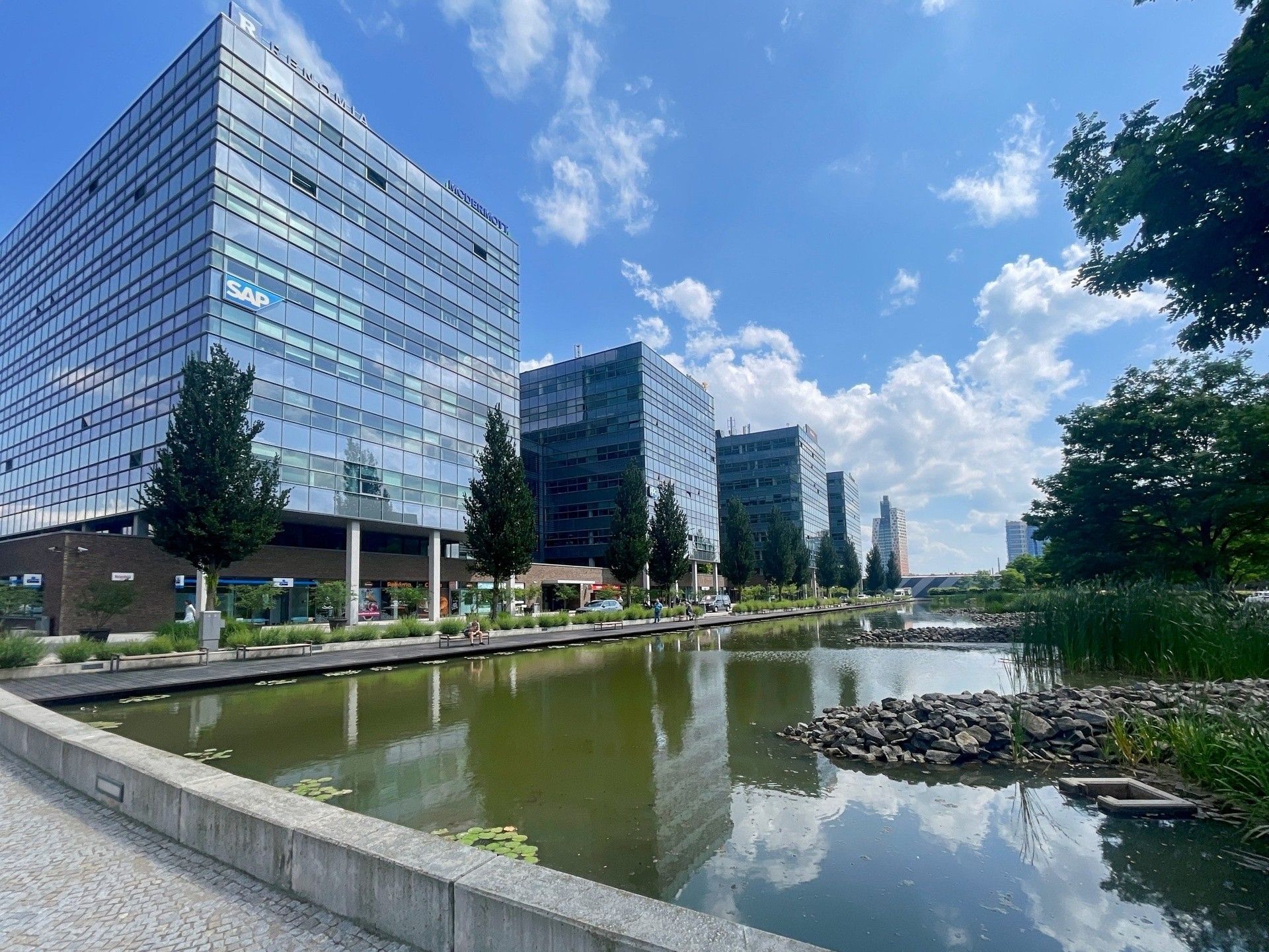 Pronájem kancelář - Holandská, Brno, 30 m²