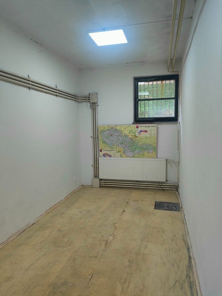 Kanceláře, Valašské Meziříčí, okres Vsetín, 68 m² - 2