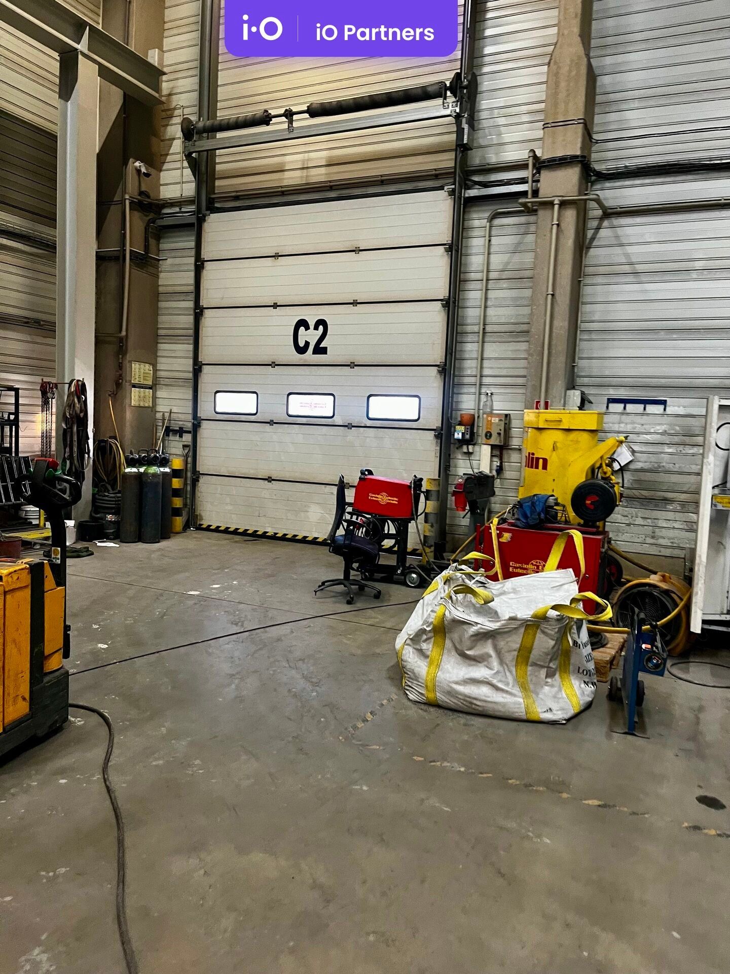 Pronájem sklad - Za Tratí, Chrášťany, 855 m²