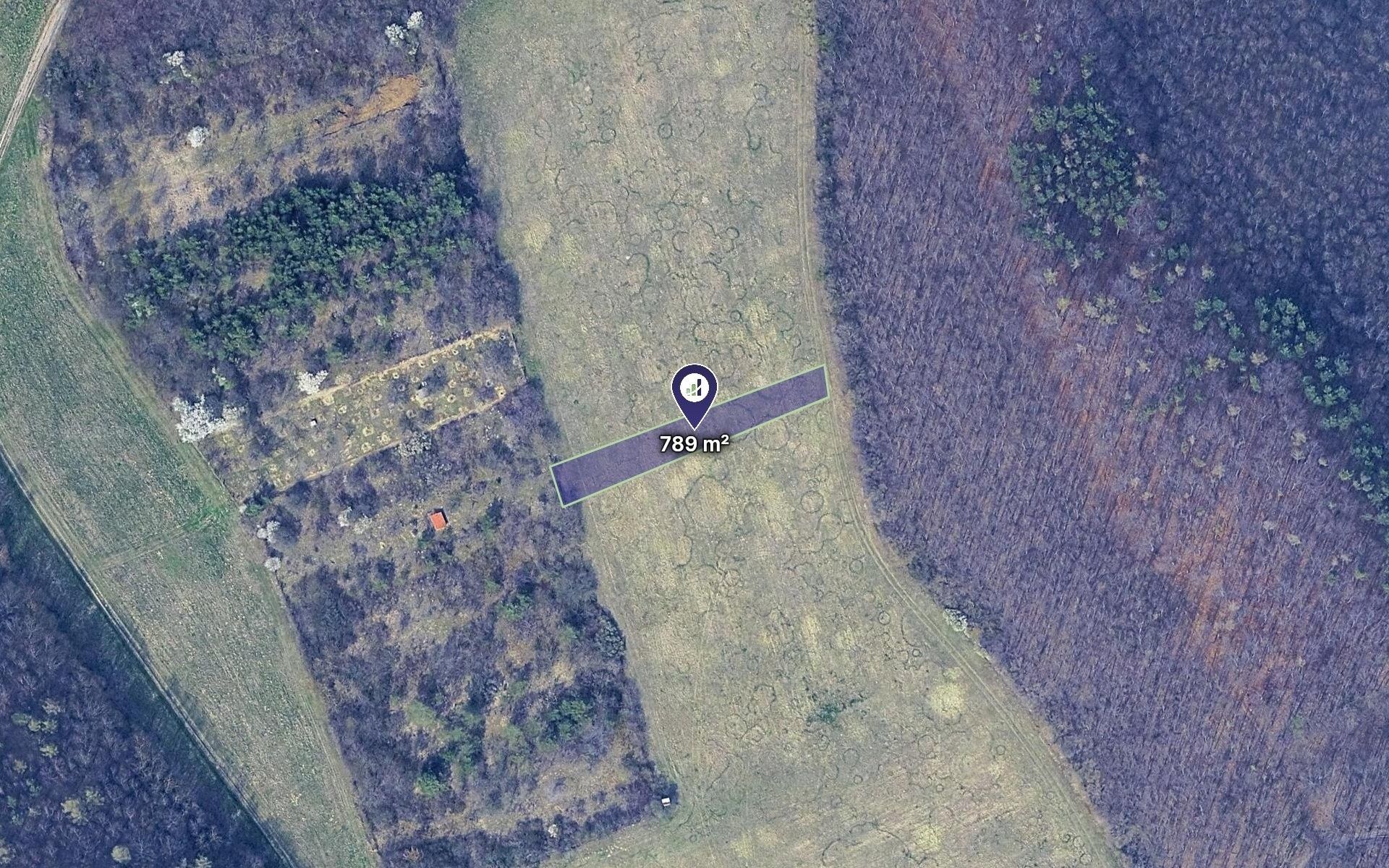 Louky, Lovčičky, 789 m² - 1