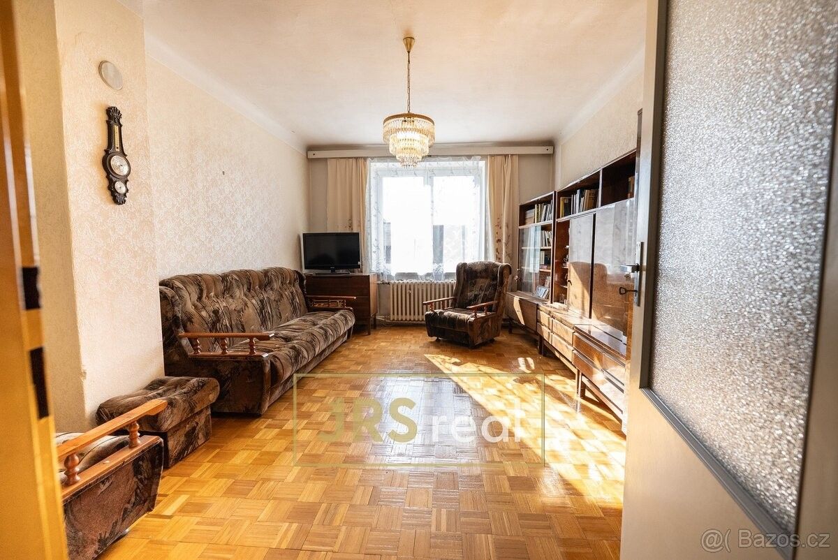 Prodej rodinný dům - Vacenovice, 696 06