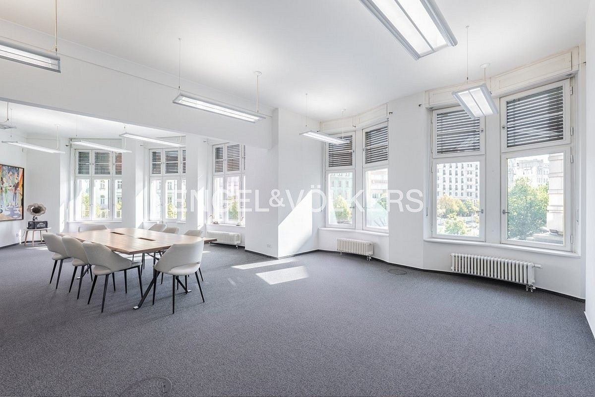 Pronájem kancelář - Praha - Nové Město, okres Praha 1, Hlavní město Praha, 282 m² - 2