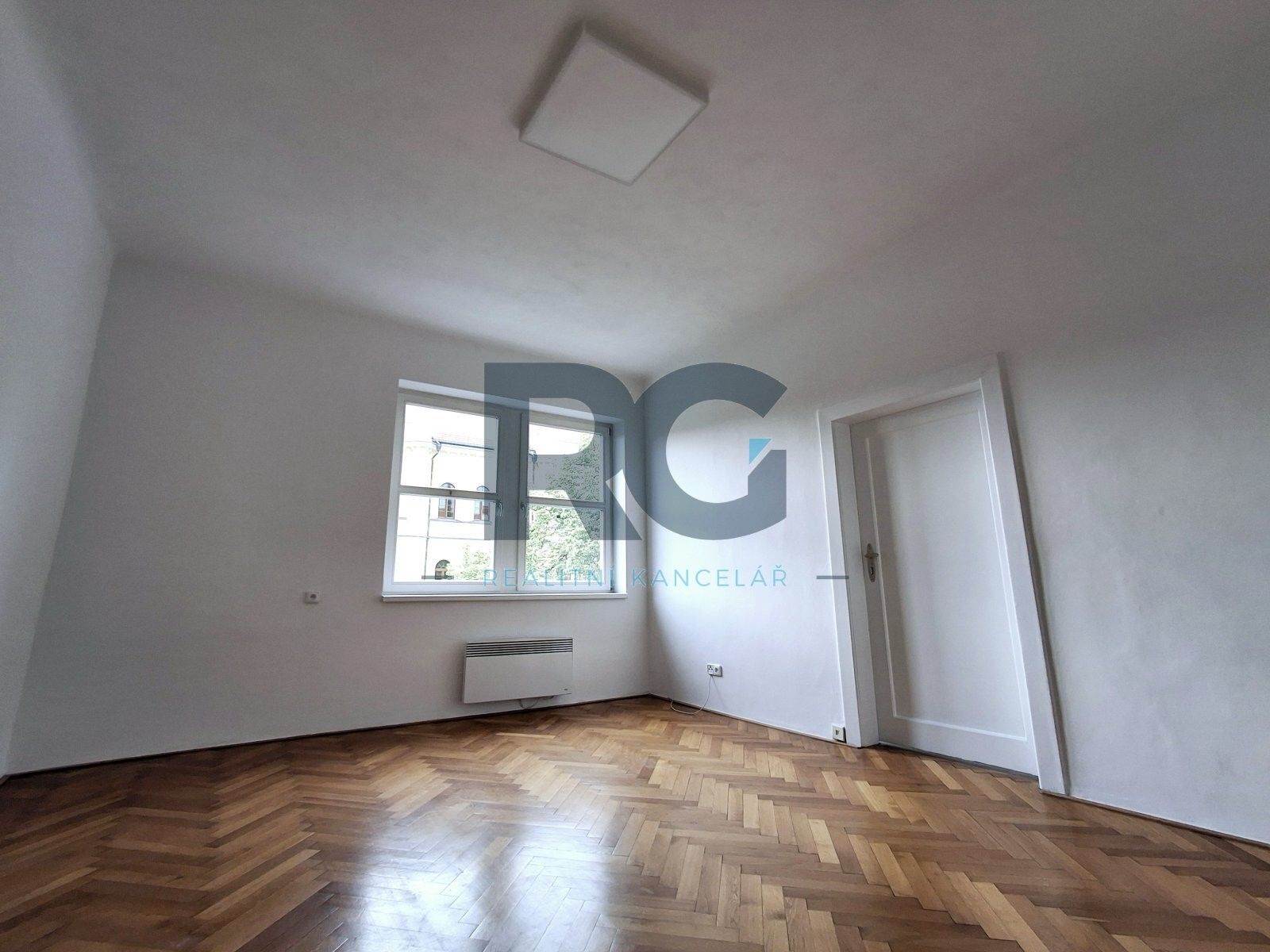 Pronájem byt 2+1 - Komenského, Písek, 75 m²