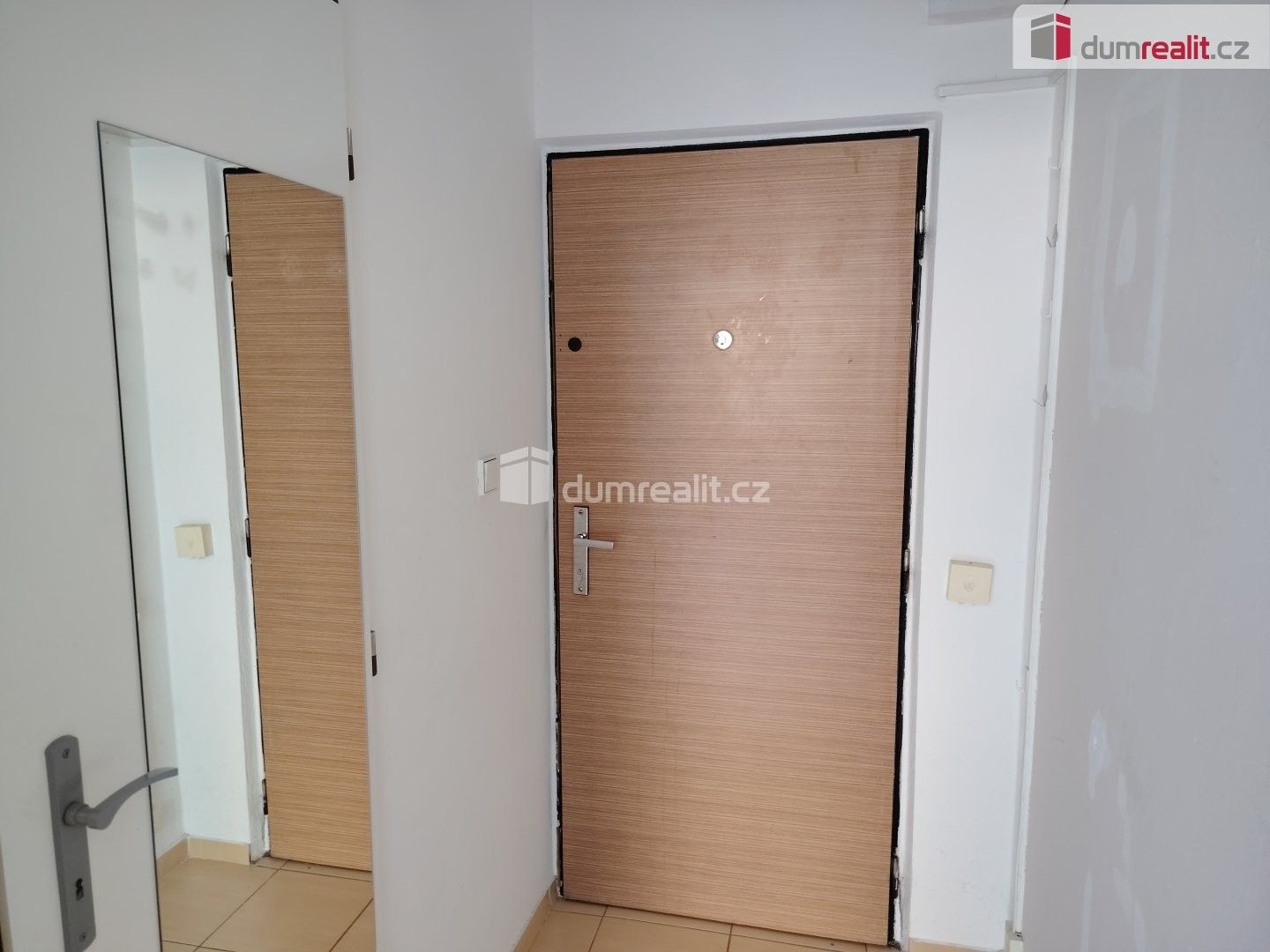 Pronájem byt 1+kk - Želenická, Děčín, 25 m² - 5