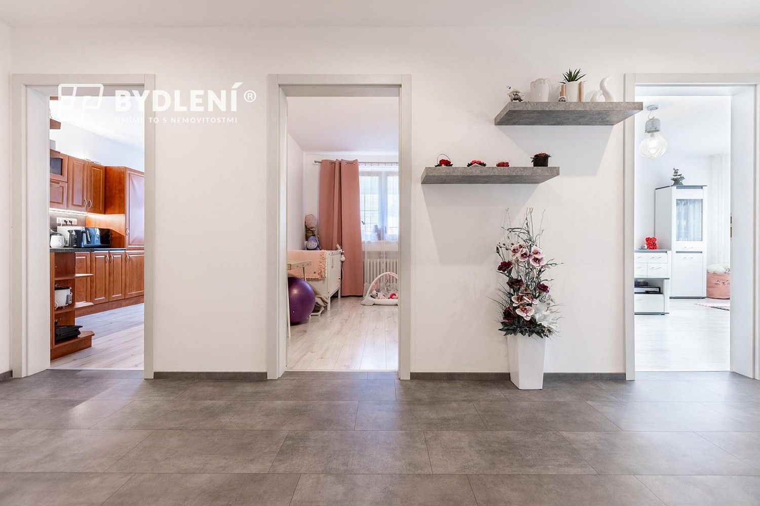 Byt 4+1 · 94 m² · U Červeného kostela, Teplice - Trnovany - 3