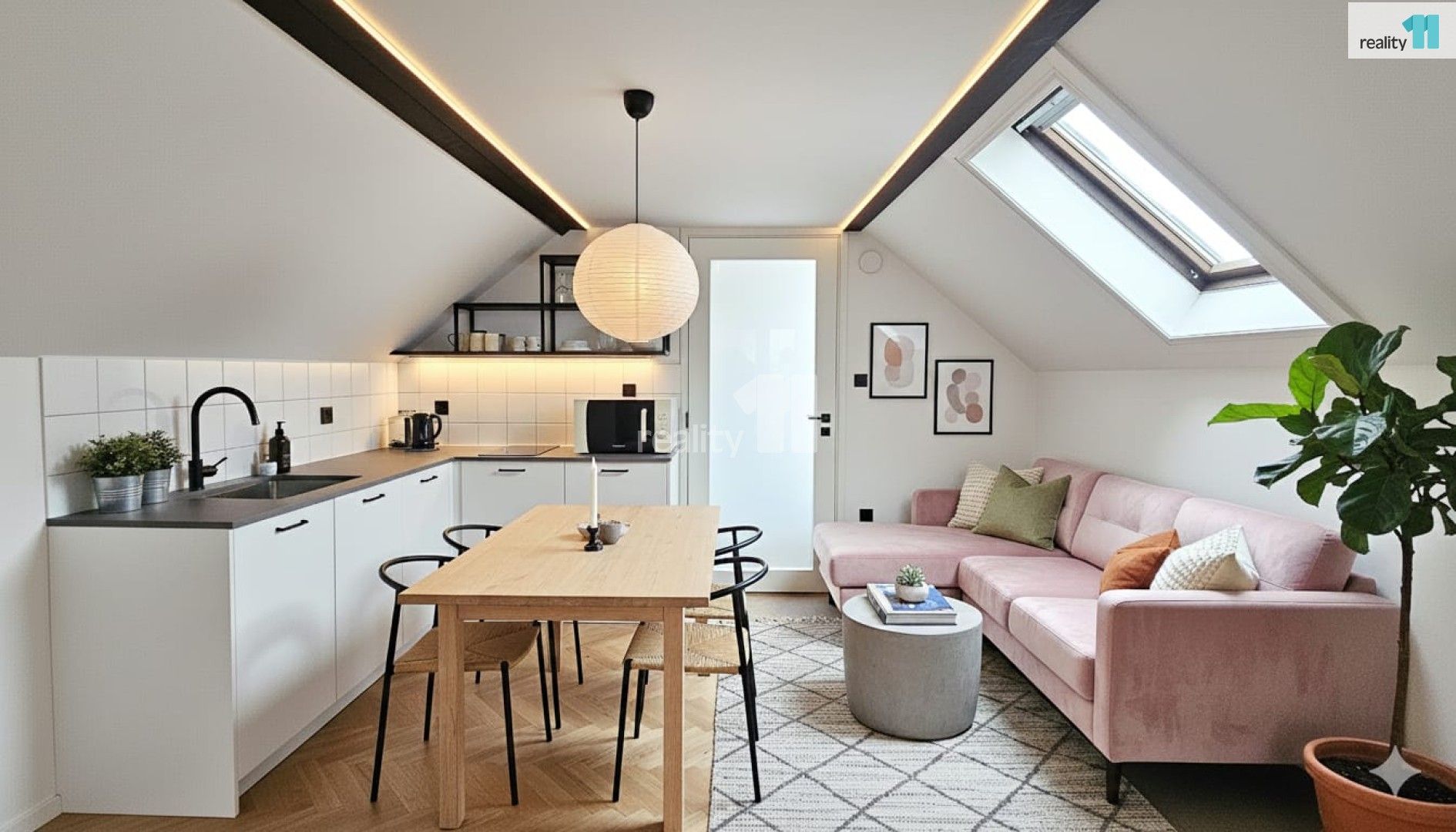 Rodinné domy, Skalička, Mšené-lázně, 64 m²