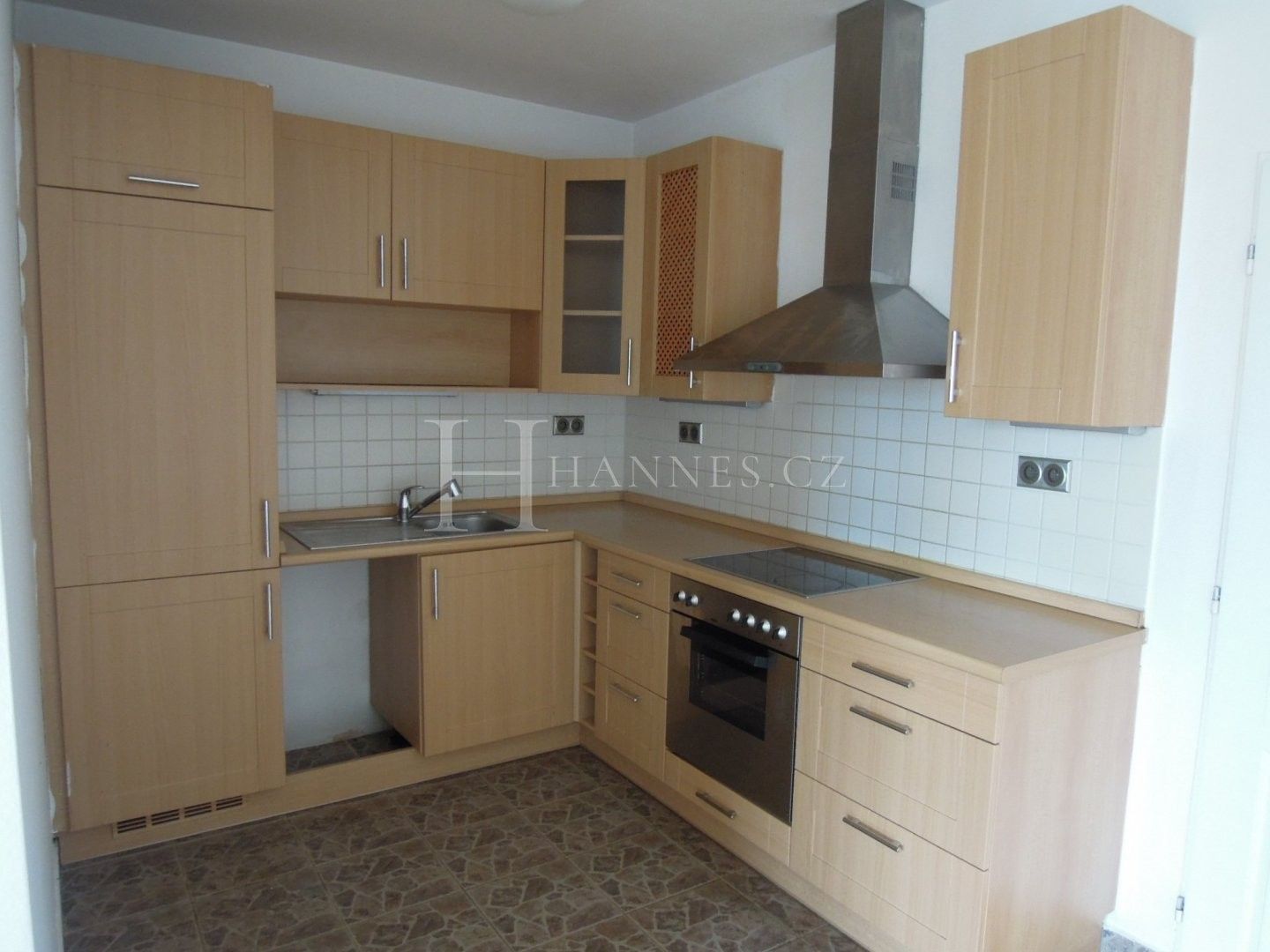 Byt 2+kk · 50 m² · Hnězdenská, Praha - 4