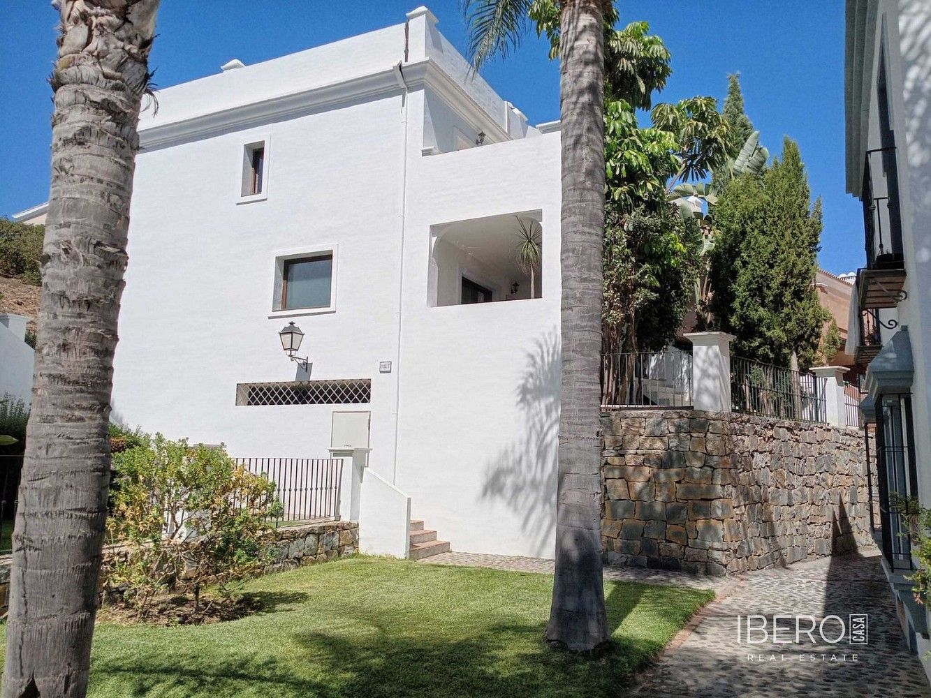 Prodej rodinný dům - El Paraiso, ES, 249 m² - 2