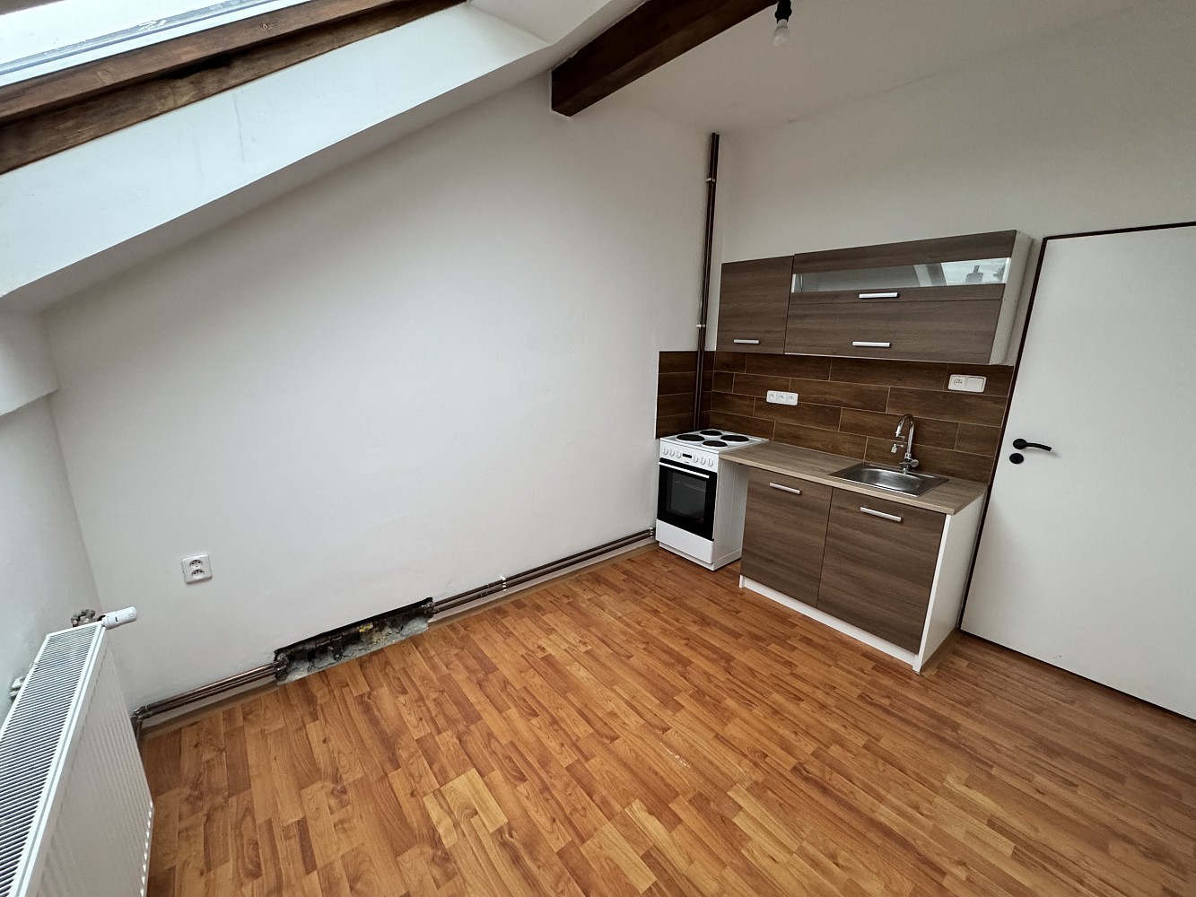 Byt 1+1 · 35 m² · Brňany, okres Litoměřice - 4