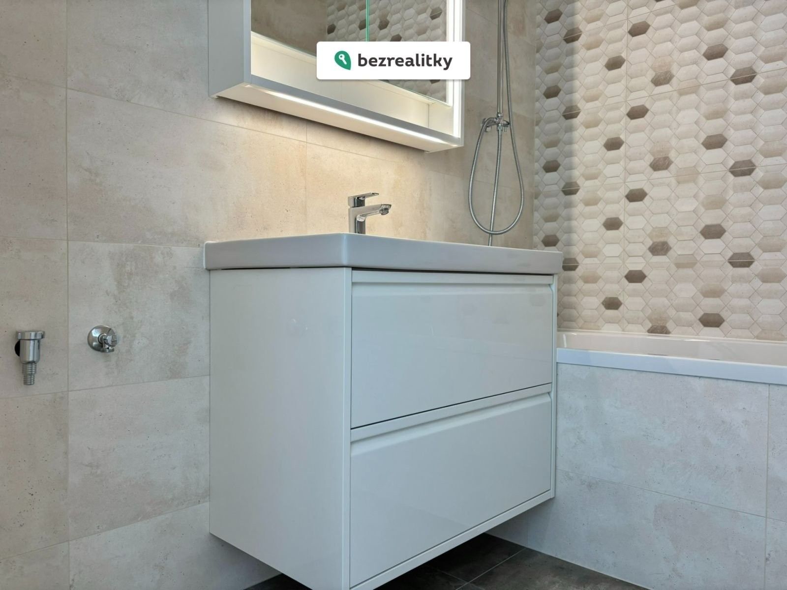 Byt 4+kk · 68 m² · Litvínovská 527, Praha Prosek - 4
