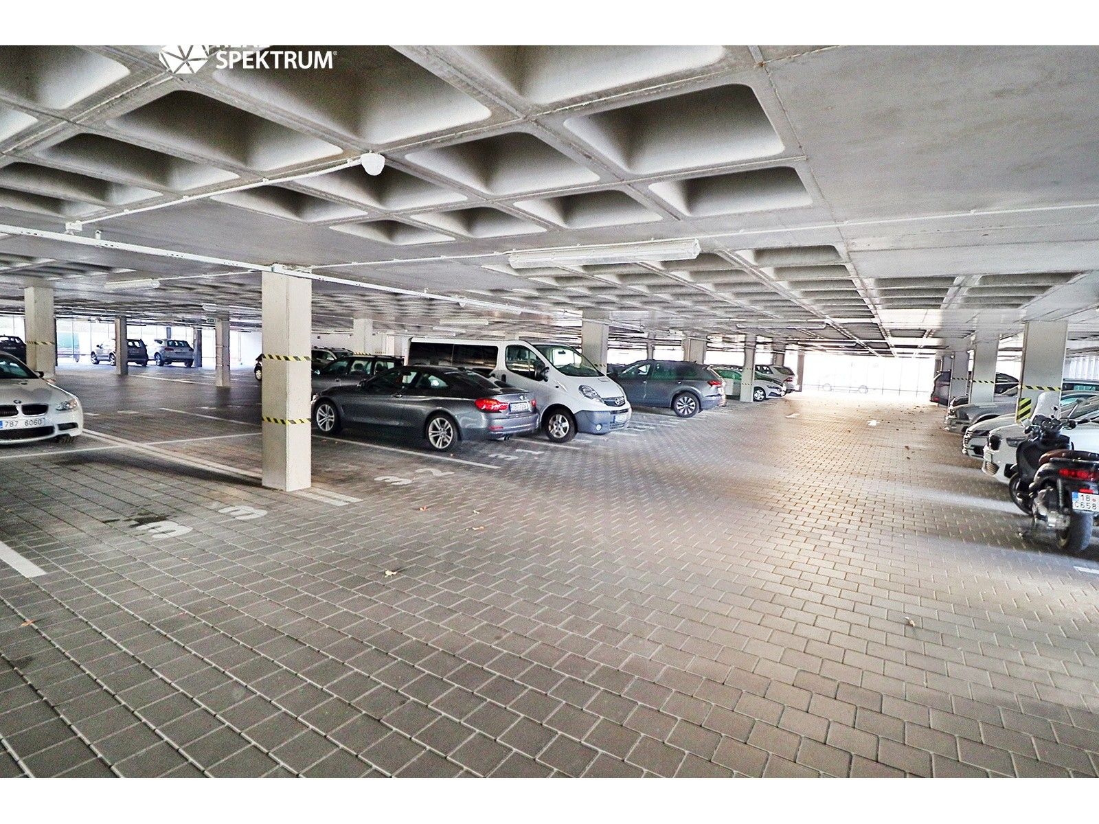 Garáže, Majdalenky, Brno, 15 m² - 2