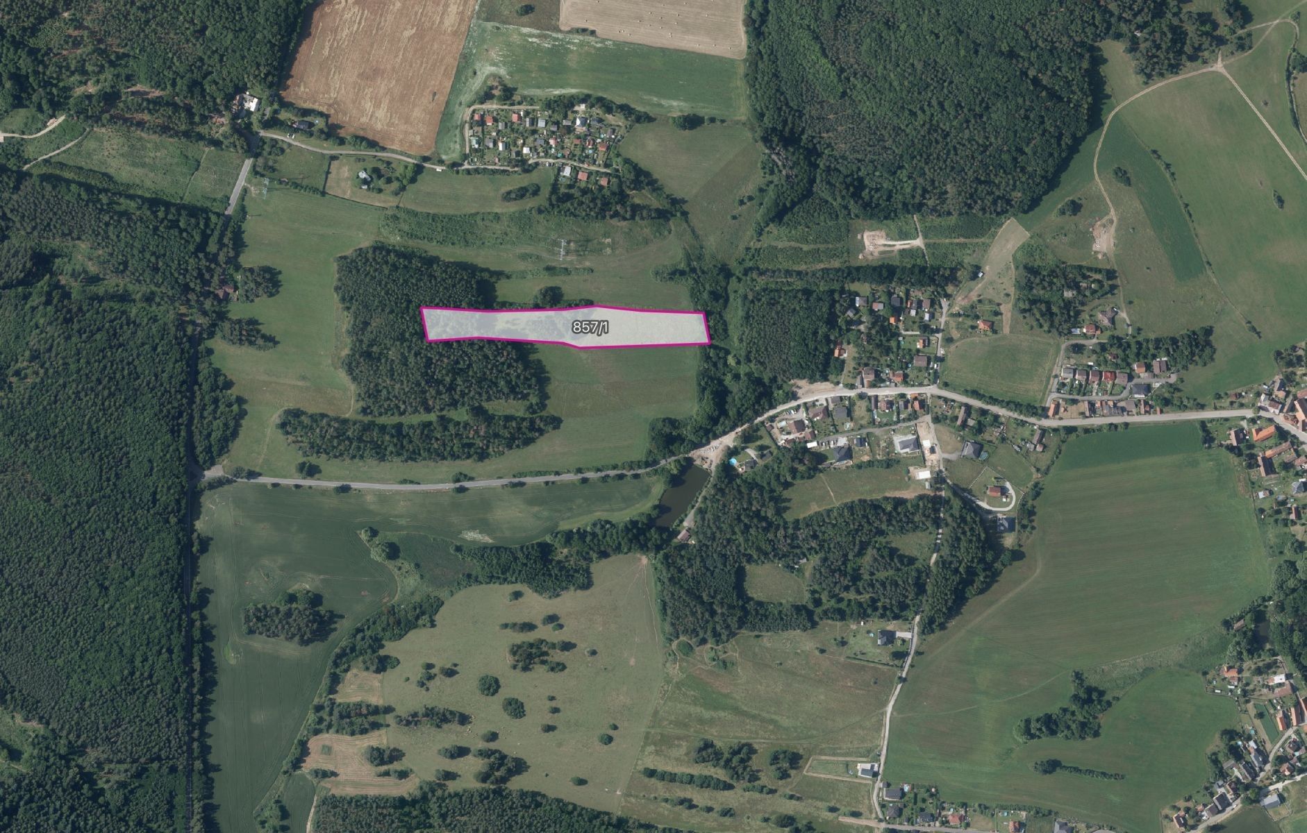 Zemědělský pozemek, 14 470 m²