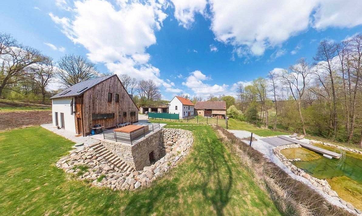 Chaty, Lešany nad Sázavou, Středočeský kraj