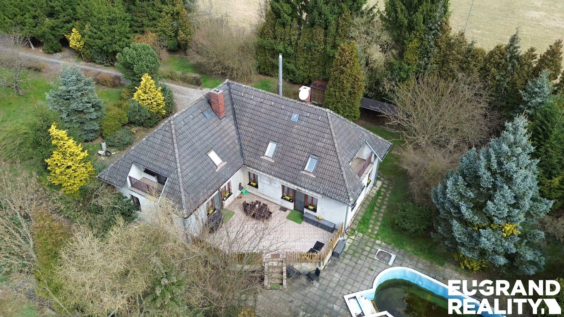 Rodinné domy, Janov, Nový Bor, 219 m² - 1