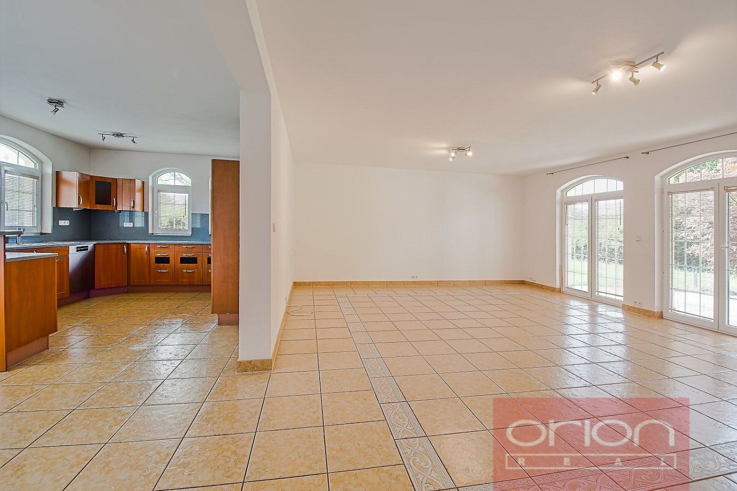 Rodinný dům · 302 m² · Jesenice - Osnice, okres Praha-západ, Středočeský kraj - 4