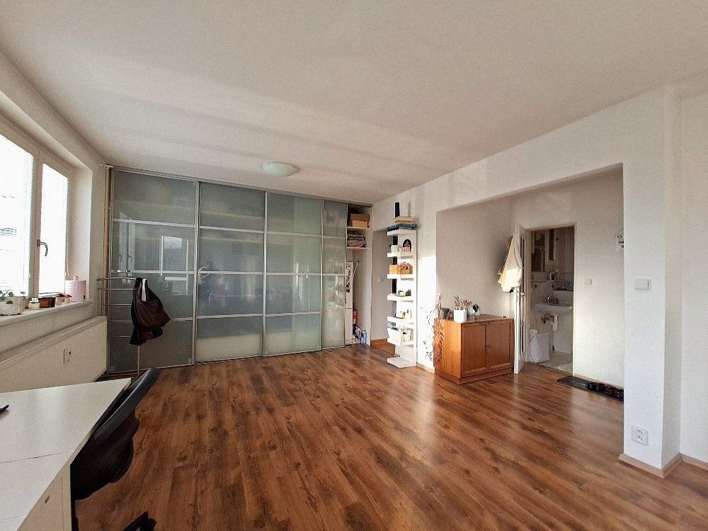 Byt 1+kk · 46 m² · Praha - Vinohrady, okres Praha 3, Hlavní město Praha - 3
