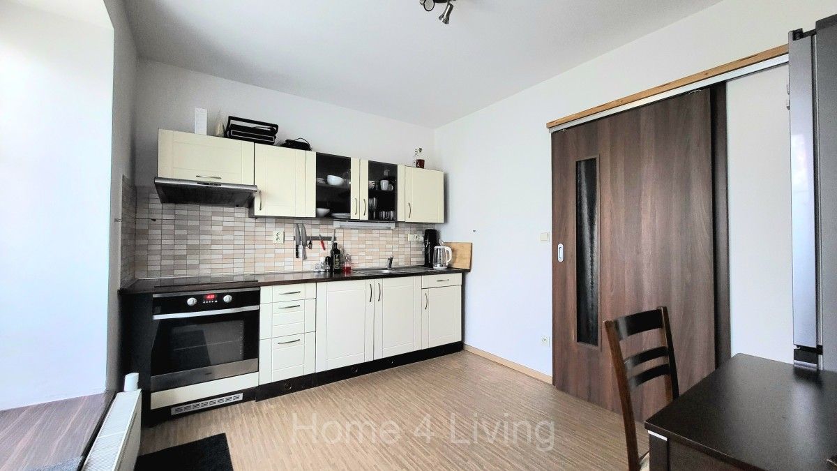 Pronájem byt 1+1 - Rokytova, Brno, 32 m²