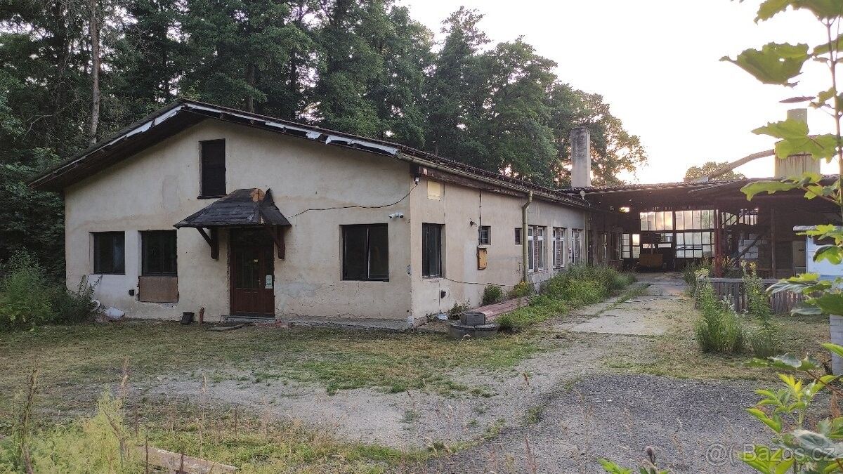 Sklady, Jabkenice, 294 45