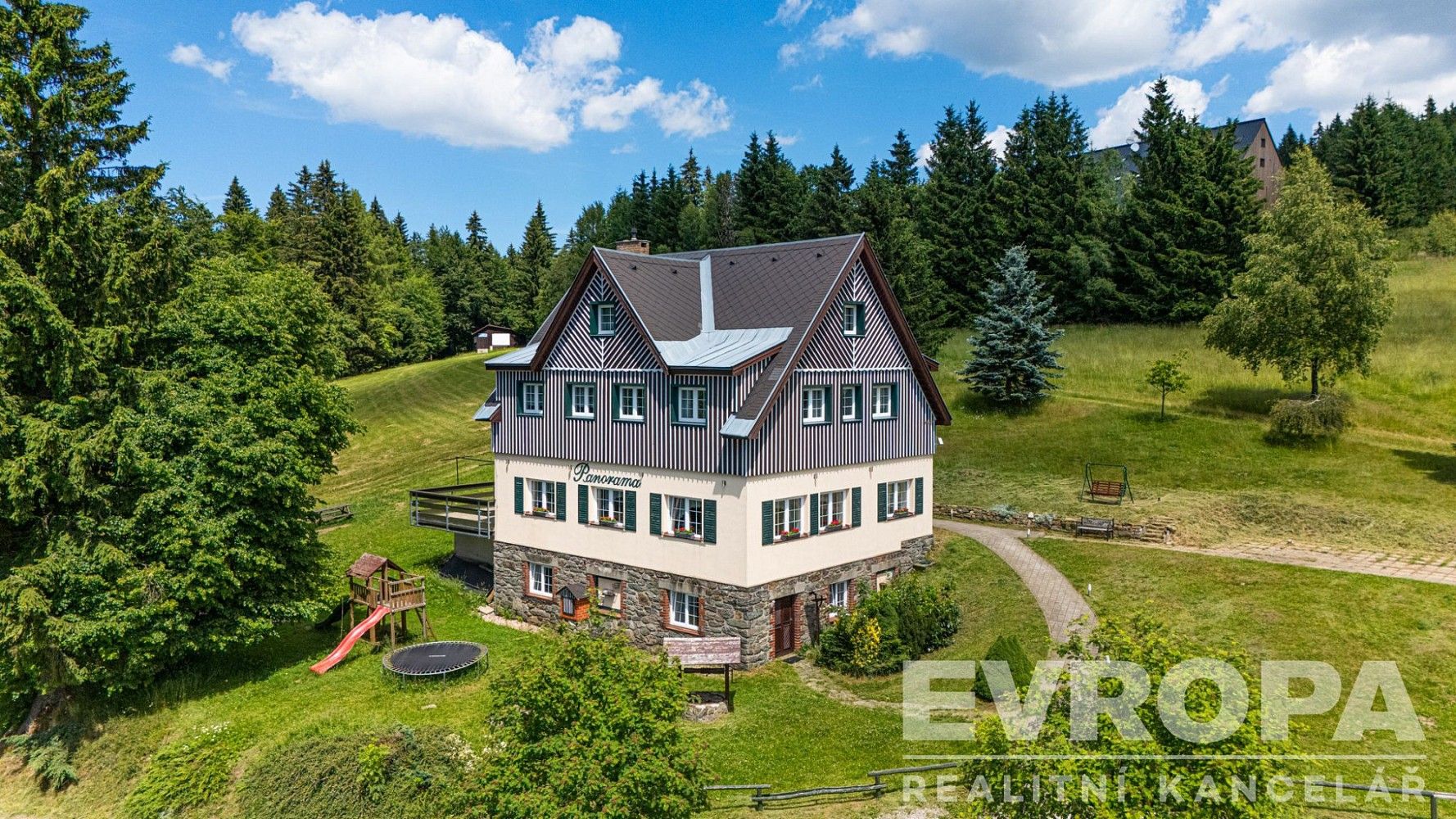 Ubytovací zařízení, Benecko, okres Semily, Liberecký kraj, 425 m² - 1
