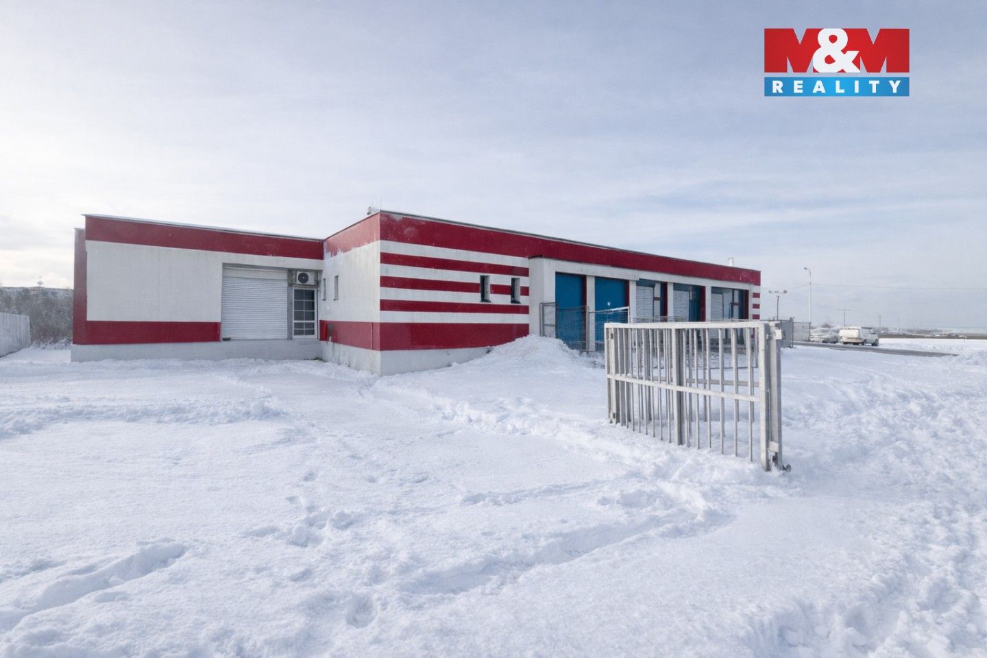 Pronájem výrobní prostory - U Jednoty, Hradec Králové, 350 m²