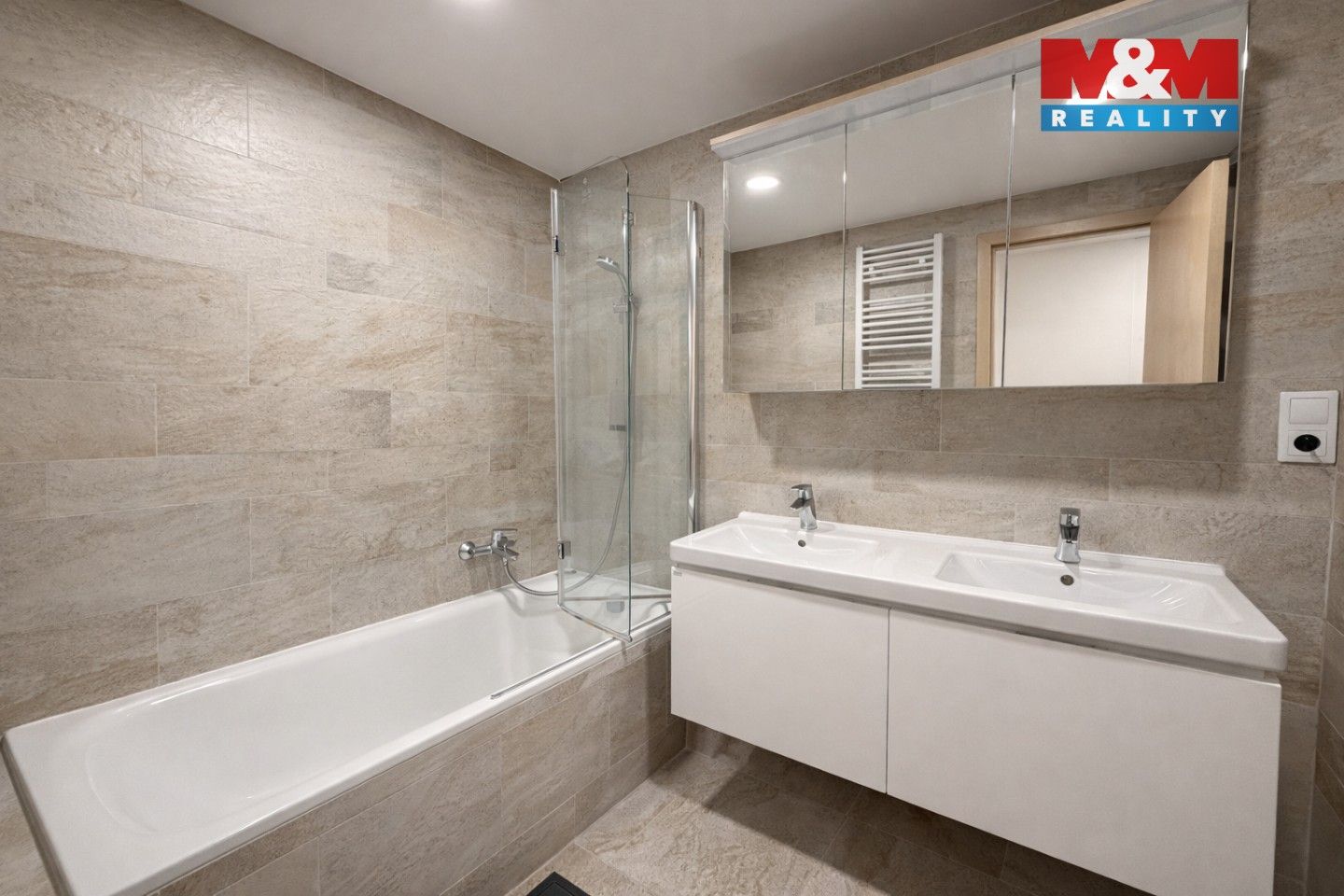 Byt 3+kk · 94 m² · Švehlova, Praha - 4