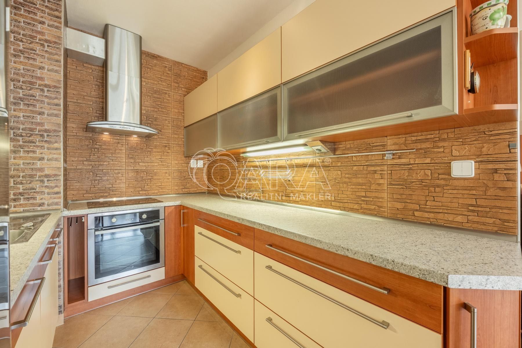 Byt 2+kk · 53 m² · Velenovského, Praha Záběhlice - 2