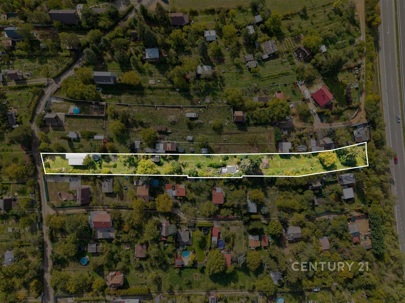 Pozemek pro bydlení, 2 302 m²