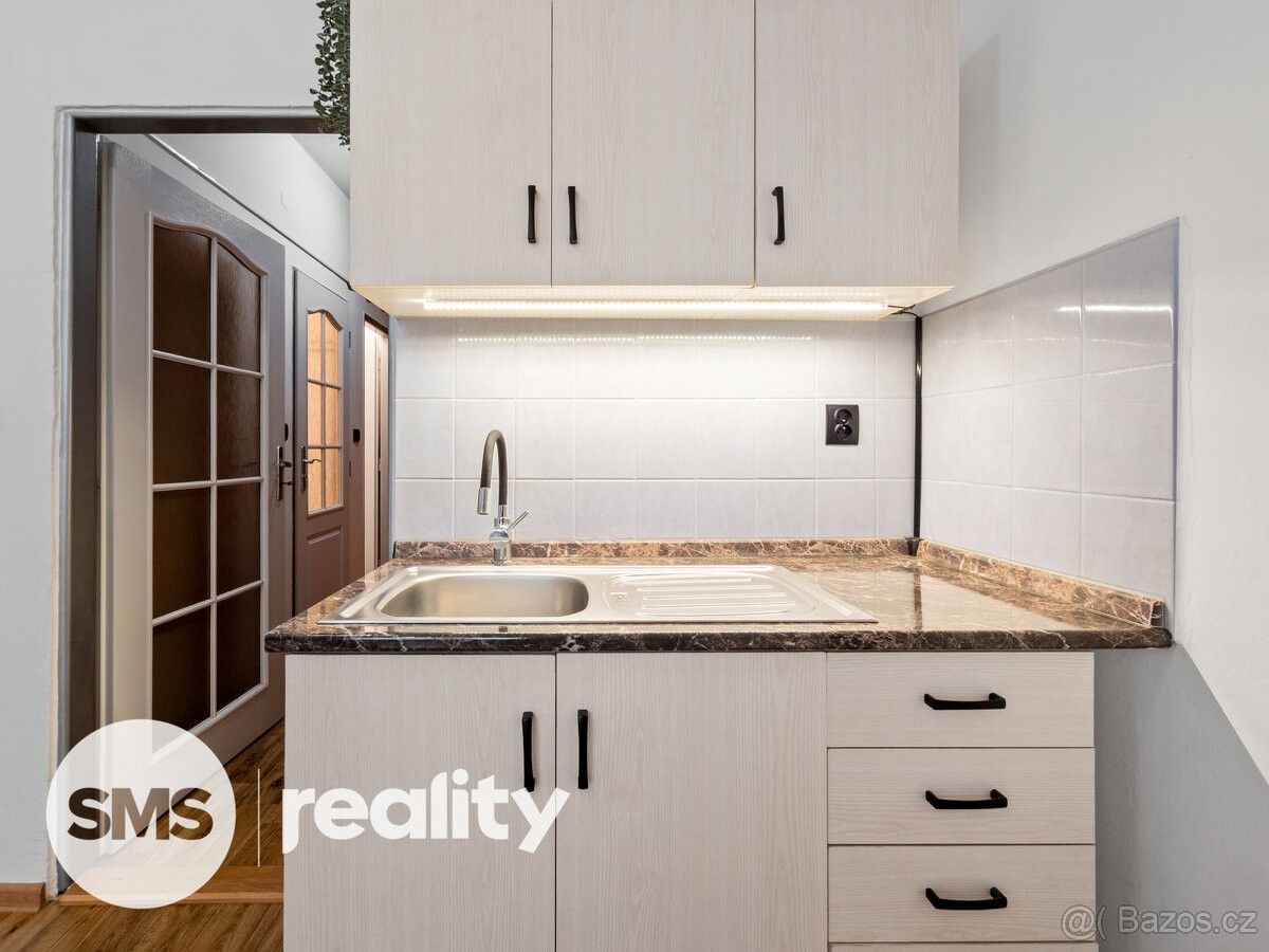 Pronájem byt - Třebíč, 674 01