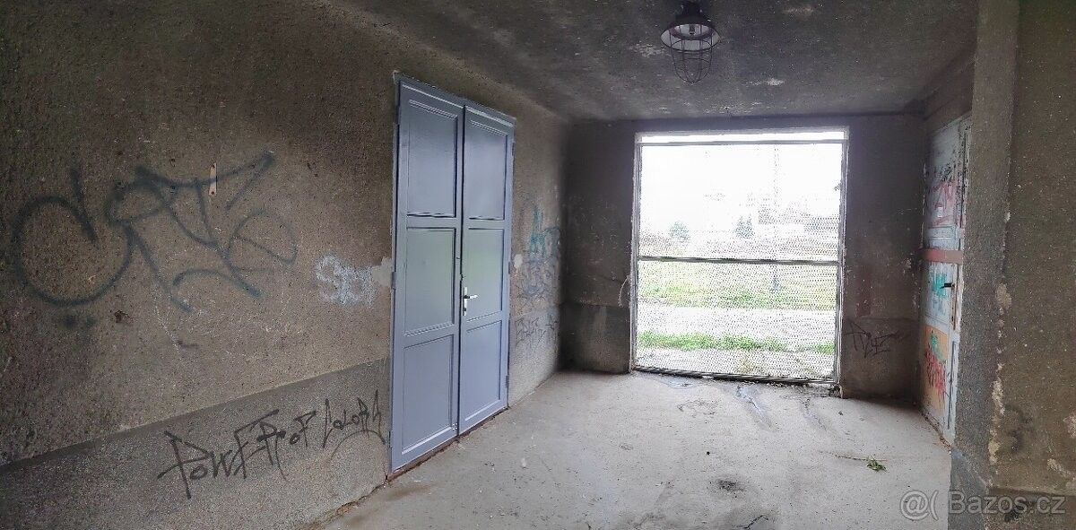 Pronájem garáž - Ostrava, 702 00