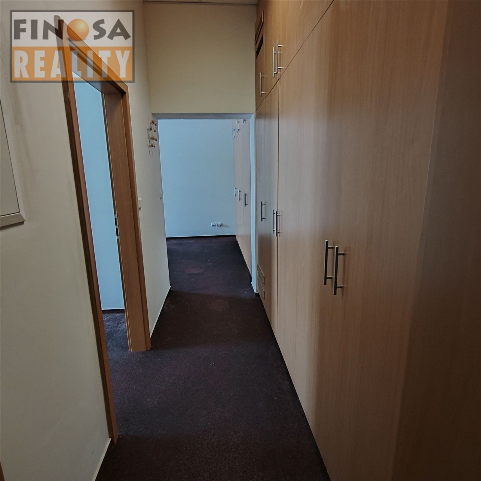 Pronájem kancelář - Blatenská 967, Chomutov, 30 m²