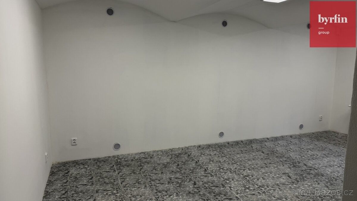 Pronájem kancelář - Opava, 746 01