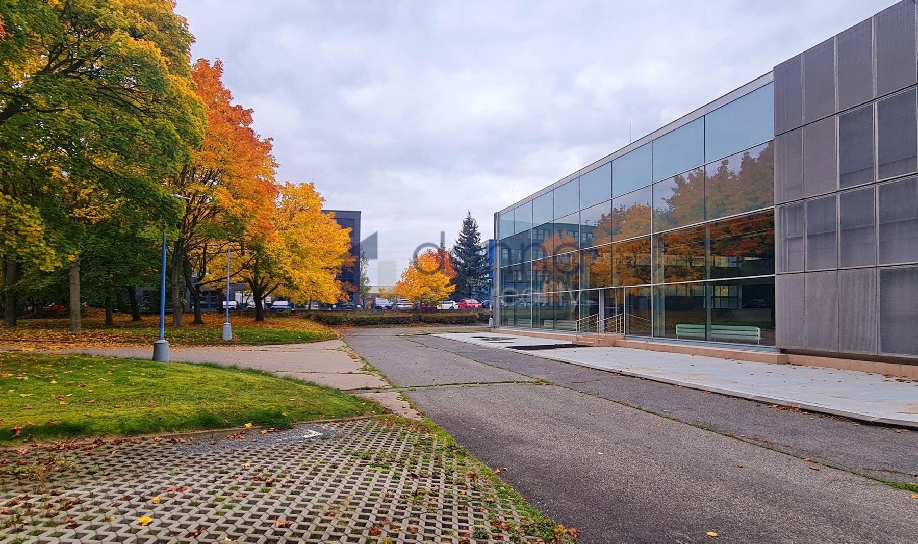 Obchodní prostory, Za Mototechnou, Praha, 2 m²