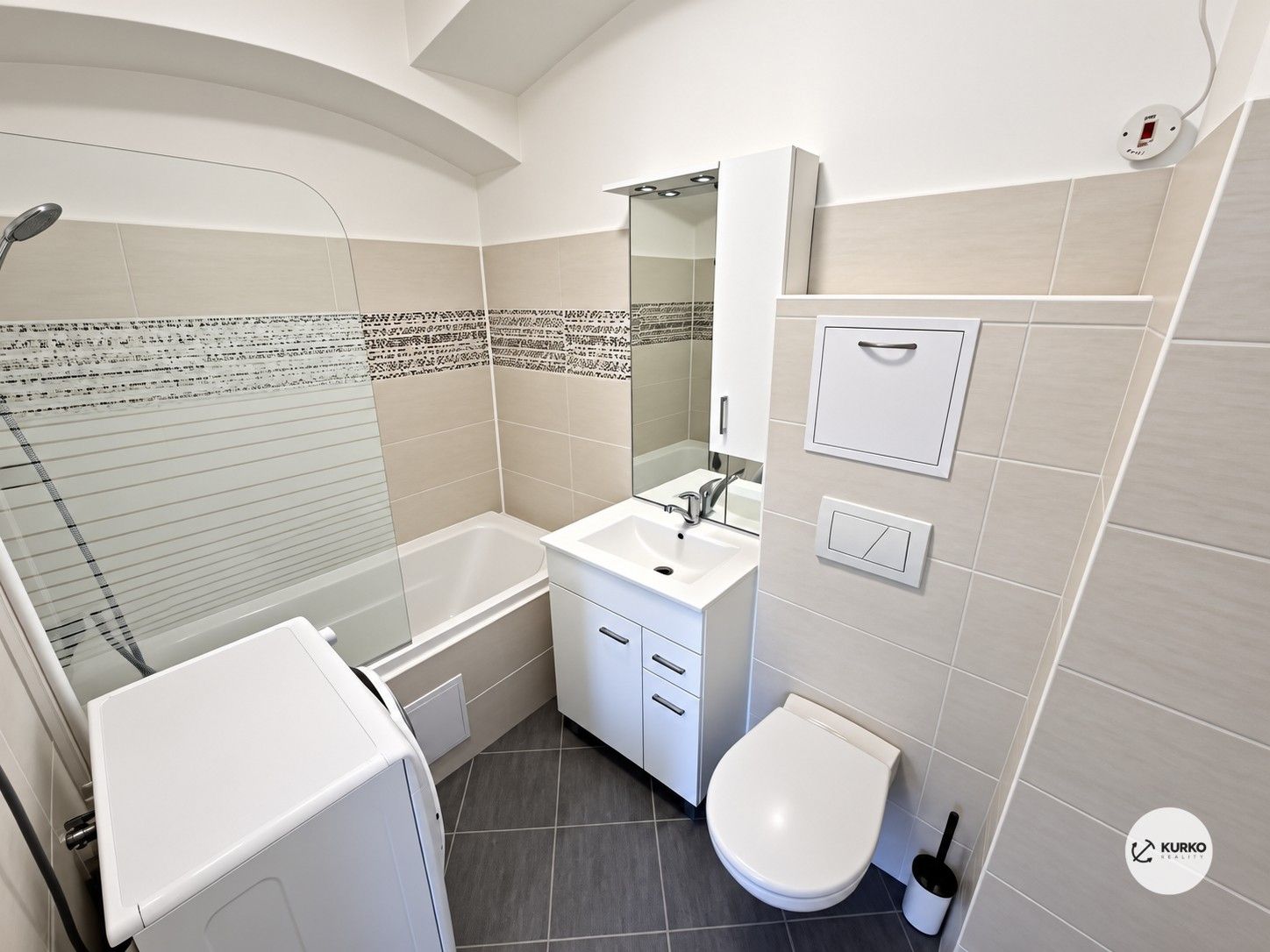 1+kk, náměstí J. A. Komenského, Brušperk, 30 m² - 2
