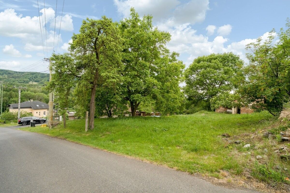 Stavební pozemek, Hrobčice – pohled 3