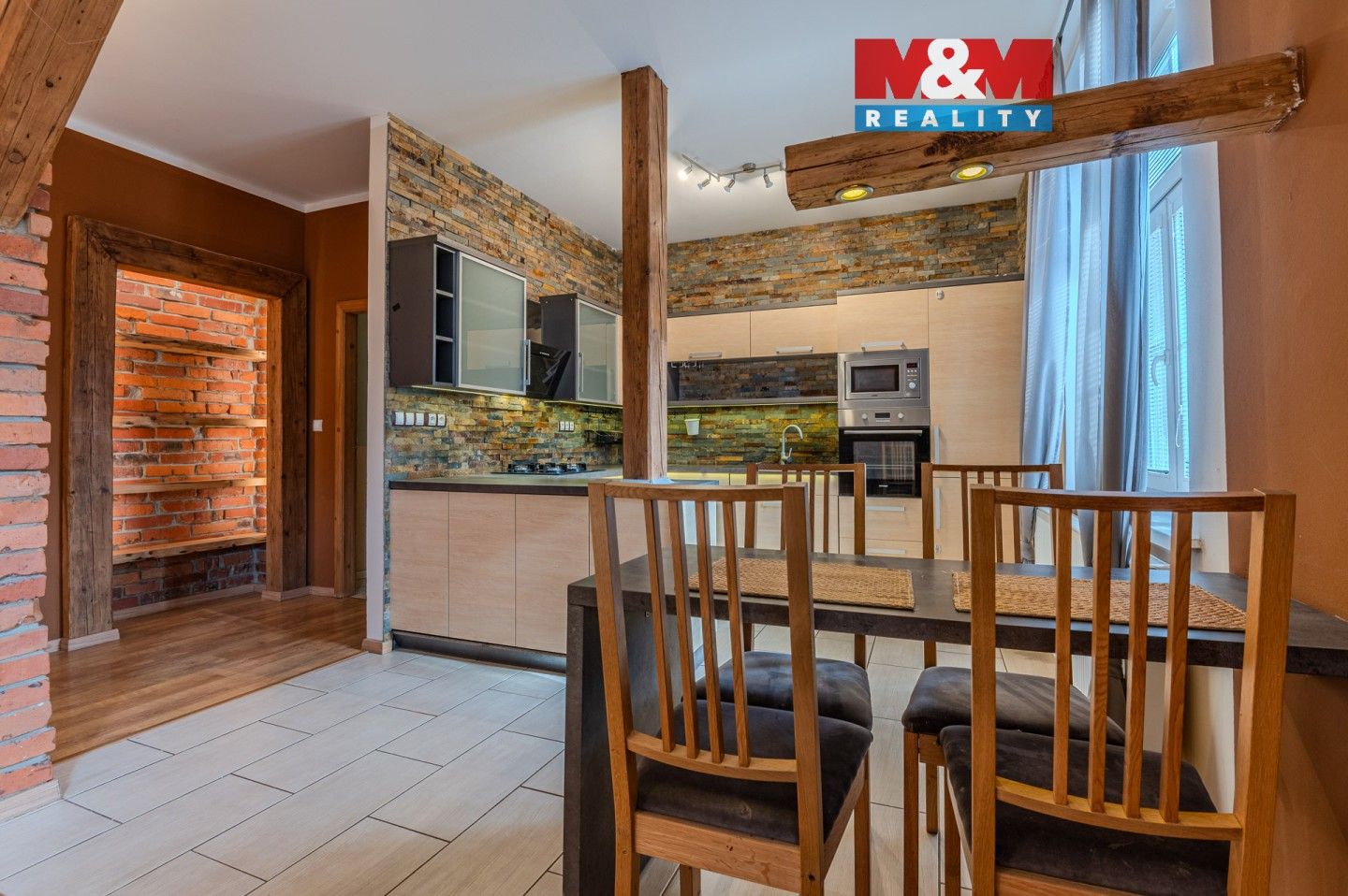 2+kk, 9. května, Bohumín, 67 m²