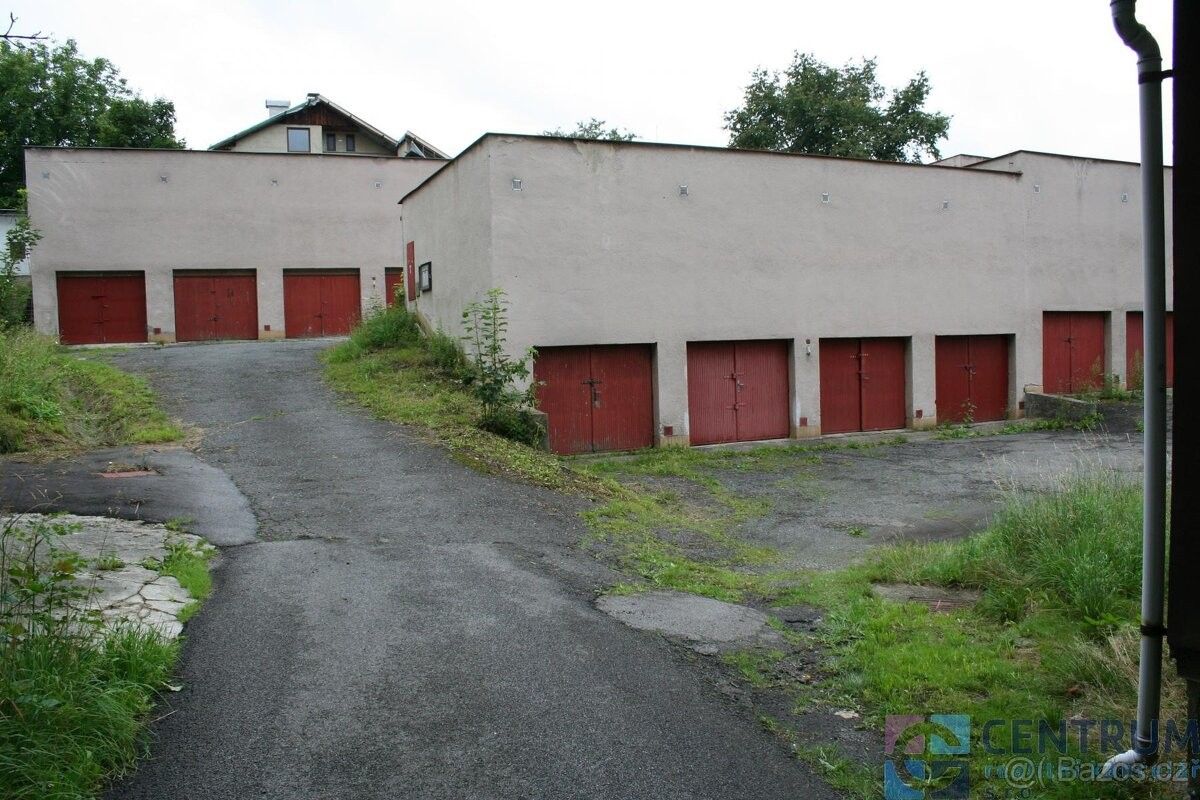 Garáže, Liberec, 460 01