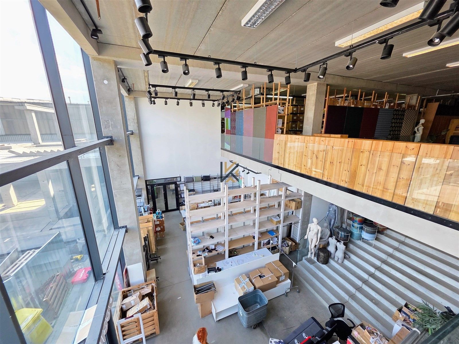 Pronájem obchodní prostory - Poděbradská, Praha, 960 m²