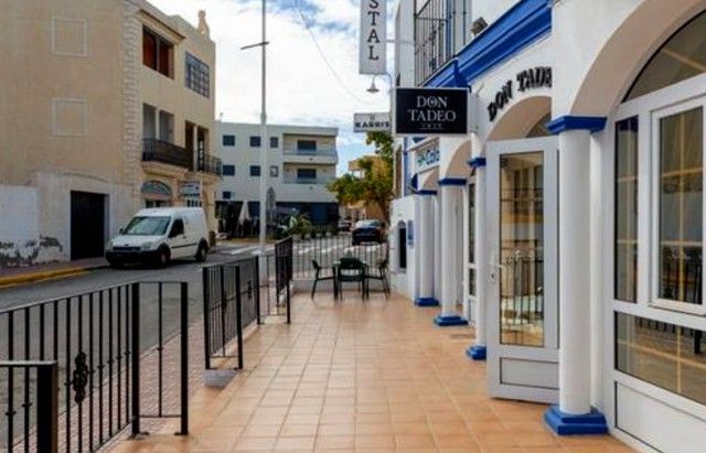 Prodej restaurace - 987 66, Zahraničí