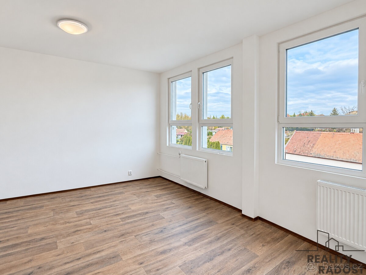 1+kk, Moravský Krumlov, 672 01, 30,8 m² - 2