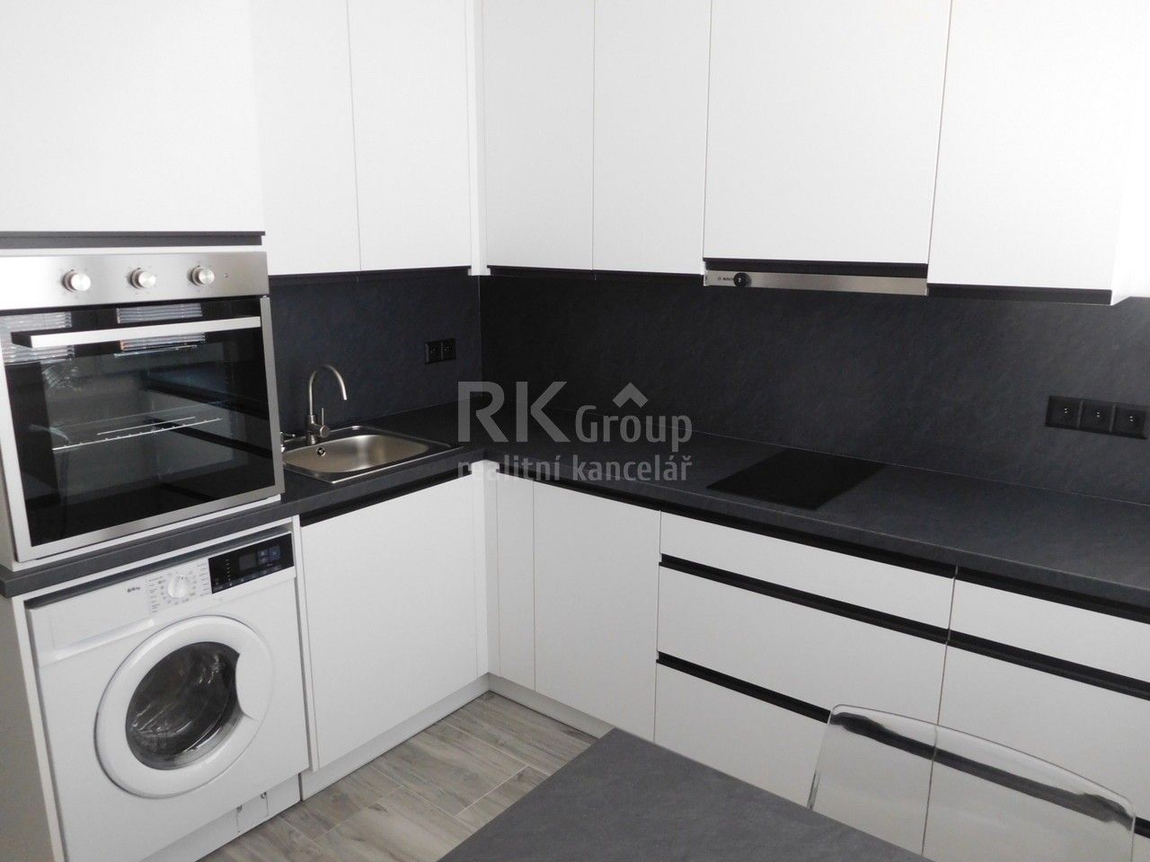 1+1, Jabloňová, Praha, 36 m²