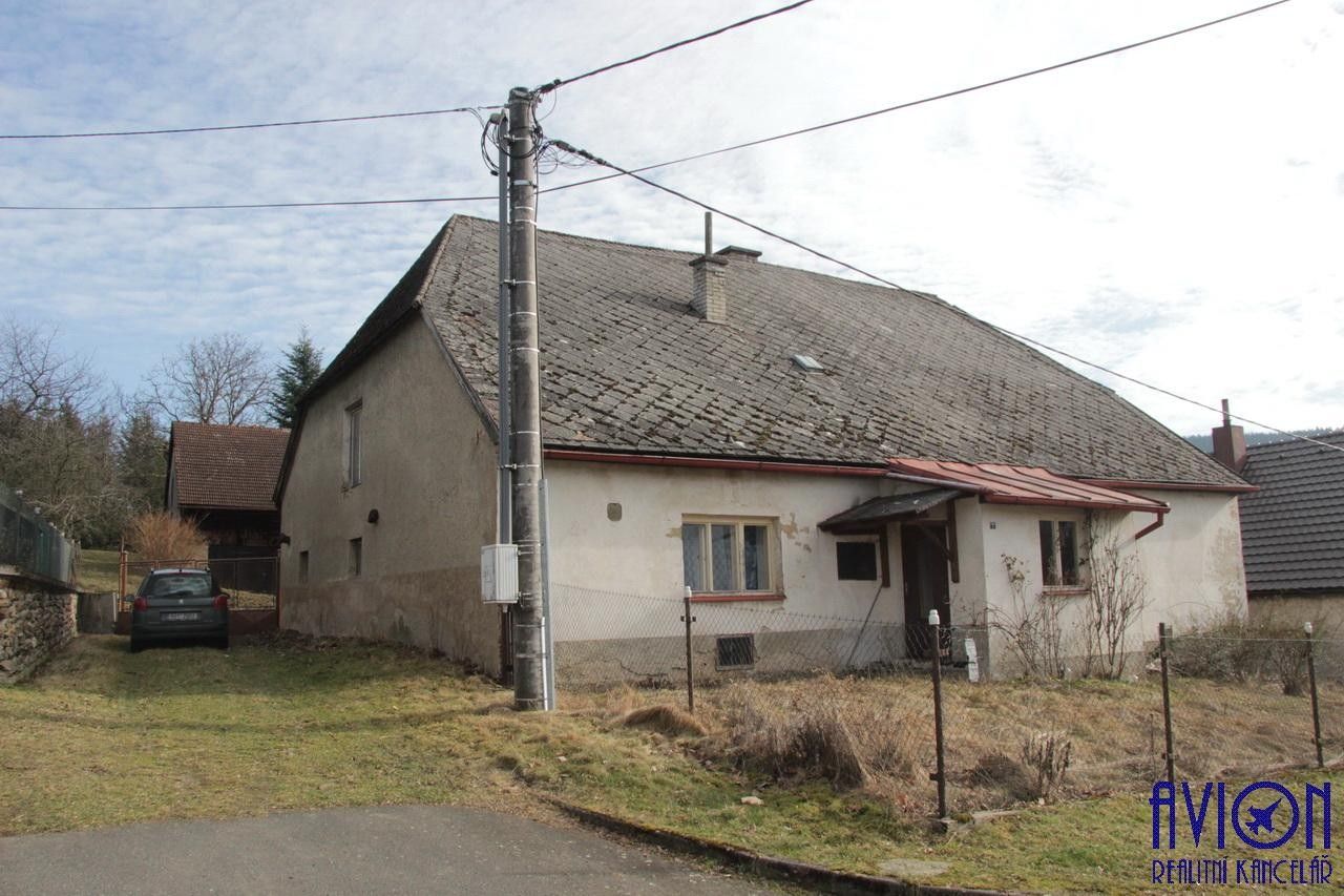 Prodej rodinný dům - Milence, Dešenice, 161 m²