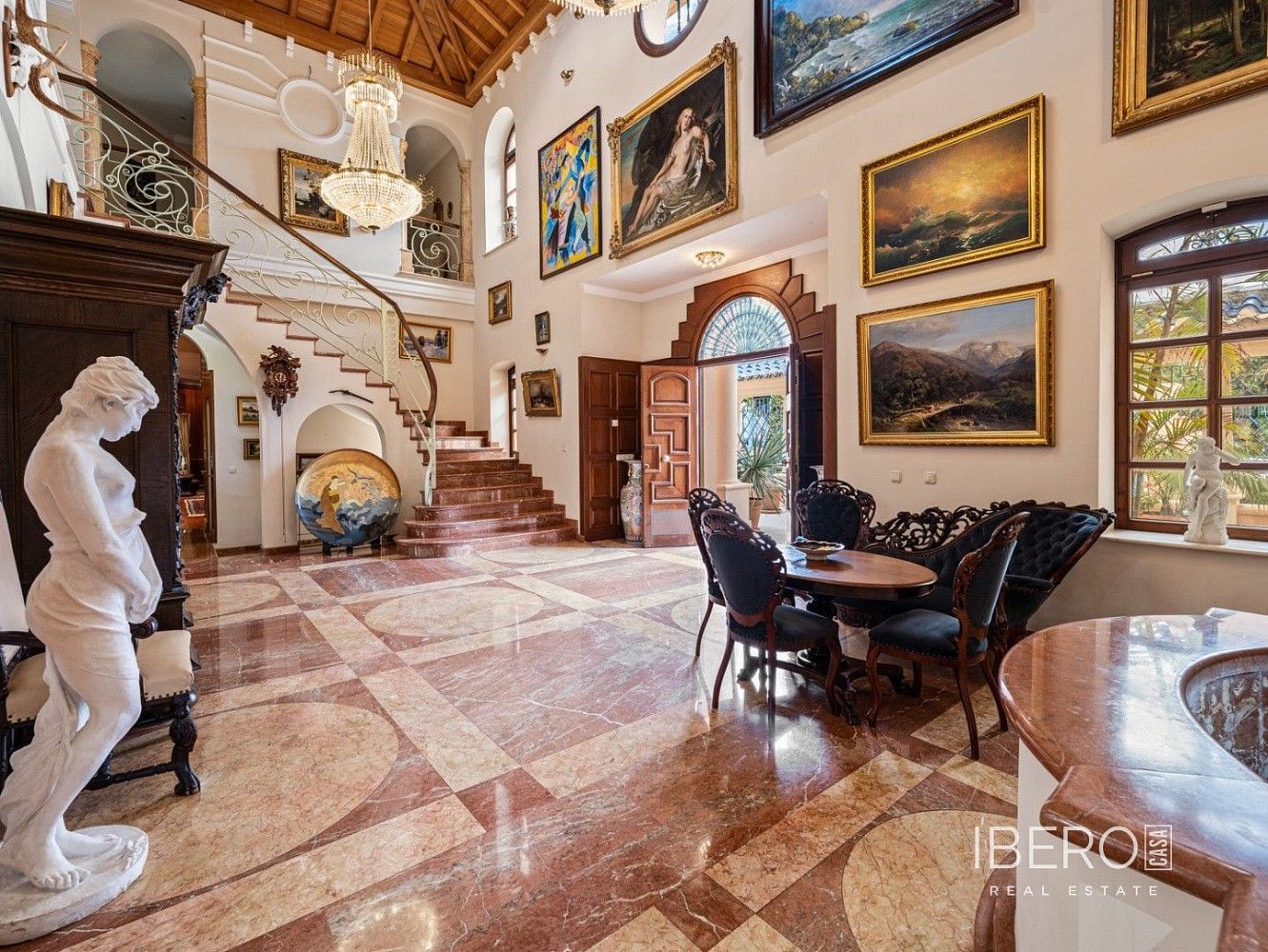 Prodej rodinný dům - Nueva Andalucía, ES, 1 782 m² - 2
