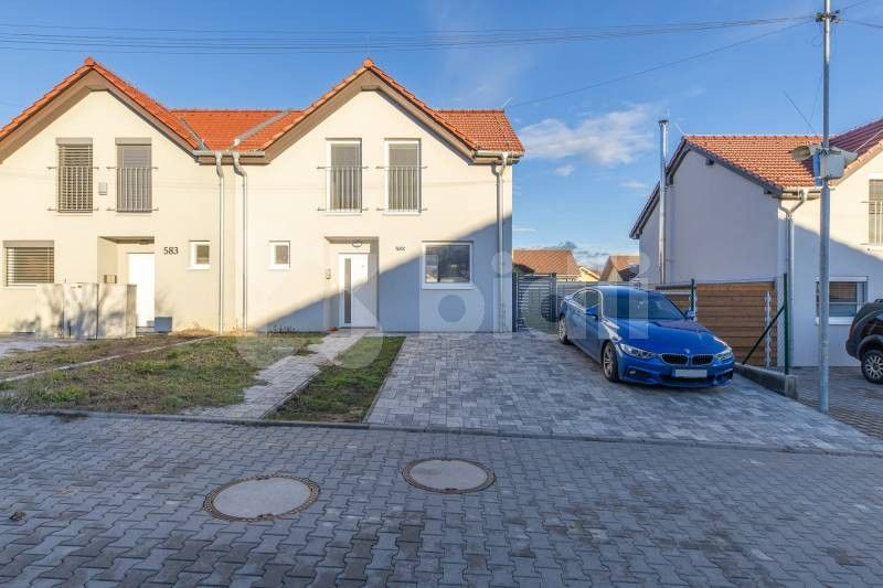 Pronájem dům - Syrovice, 110 m²