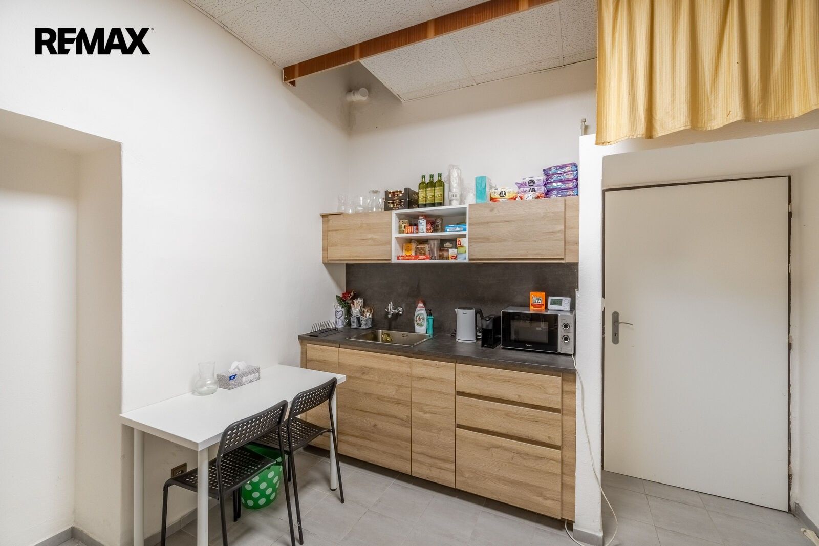 Obchodní prostory · 165 m² · Horáčkova 927, Praha Krč - 4