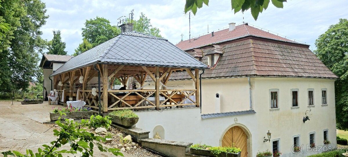 Pronájem restaurace - Úterý, 330 40