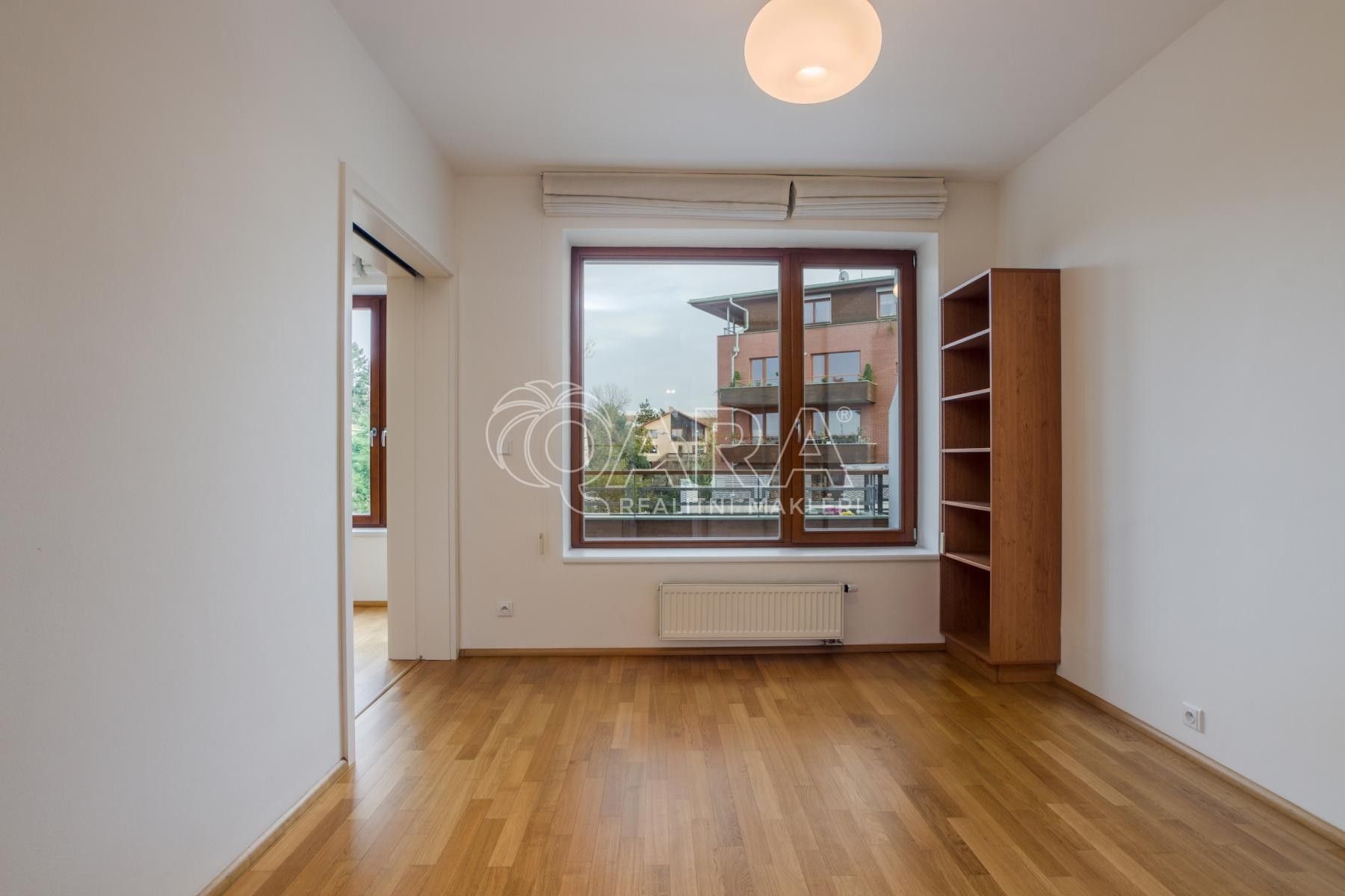 Pronájem byt 2+kk - U Náměstí, Dolní Břežany, 57 m² - 5