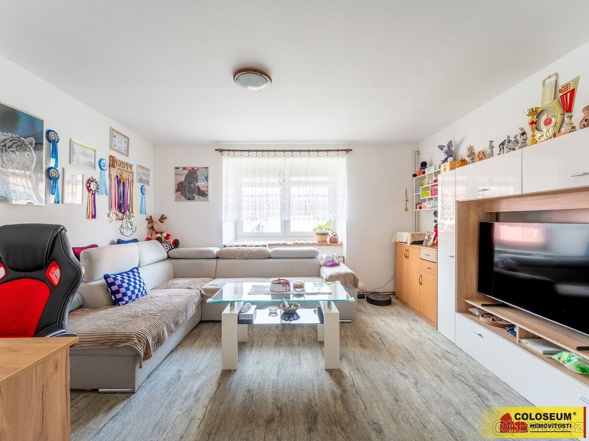 Prodej rodinný dům - Božice, 671 64