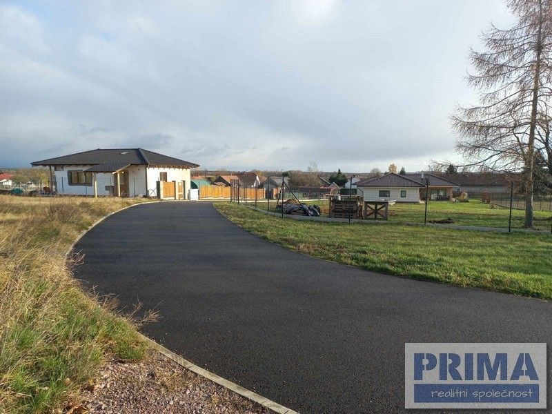 Prodej pozemek pro bydlení - Chýšť, 533 16